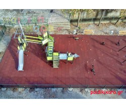 Νέα πιστοποιημένη παιδική χαρά με πολυσύνθετο όργανο και 3θεσια κούνια στον Δήμο Θέρμου