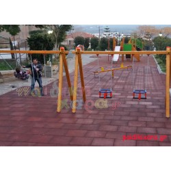 Παιδική χαρά σε κέντρο πόλης με ελαστικό δάπεδο Δήμου Μονεμβασιας
