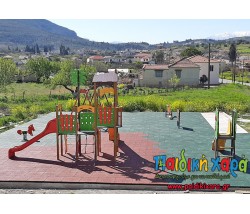 Νέα παιδική χαρά σε χωριό του νομού Κορινθίας