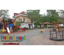 Ξύλινα μοντέρνα όργανα παιδικής χαράς και ελαστικά δάπεδα EPDM στον Νομό Φθιώτιδας