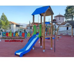 Ξύλινη τσουλήθρα με σκεπή, μπαλκόνι και αναρριχήσεις